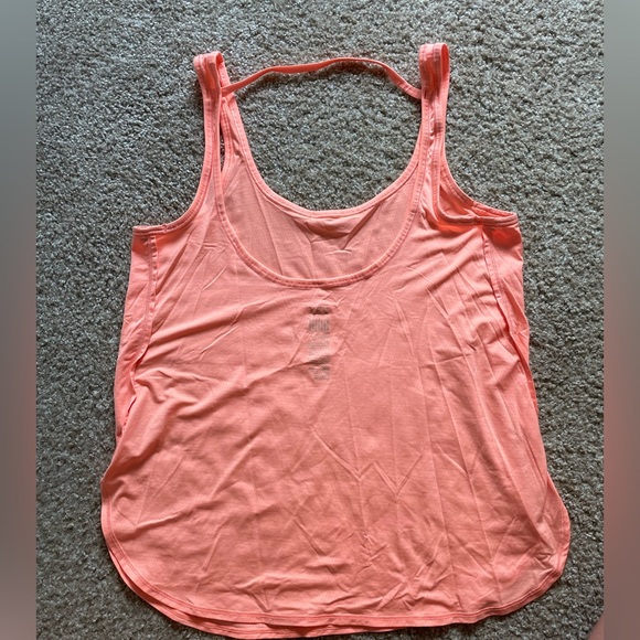 Victorias Secret Sport Workout Top - Picture 4 of 5